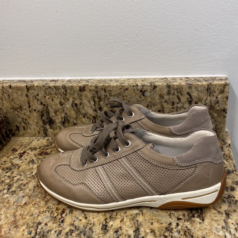 Remonte leather shoes size 37